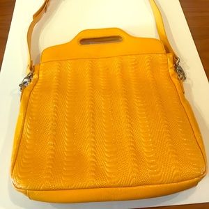 HOBO yellow bag